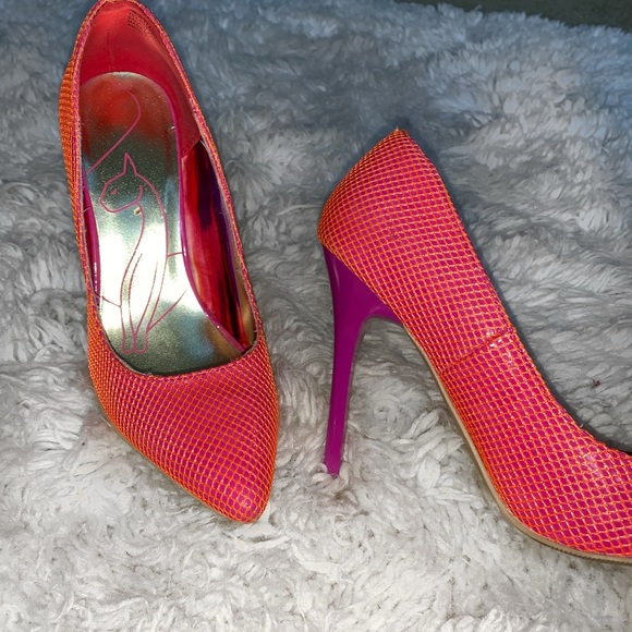 Vintage Baby Phat Jetta Pumps - Picture 2 of 3